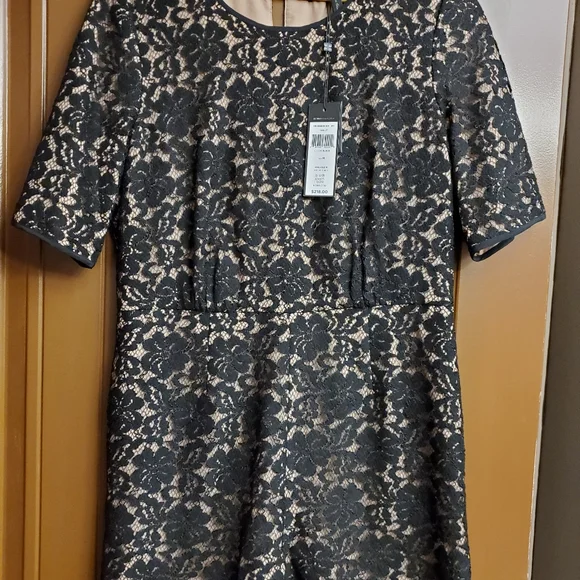 BCBG Max Azria Black Haile Lace Romper. Size Medium. Blank/Tan/Nude. NWT - Picture 4 of 7